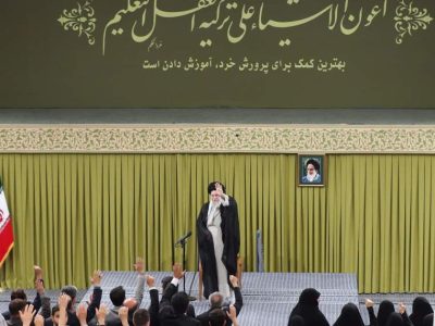 استفاده از قدرت برای صلح، دروغ ترامپ است