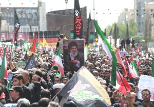 از کربلا تا تهران؛ مسیر مقاومت روشن است