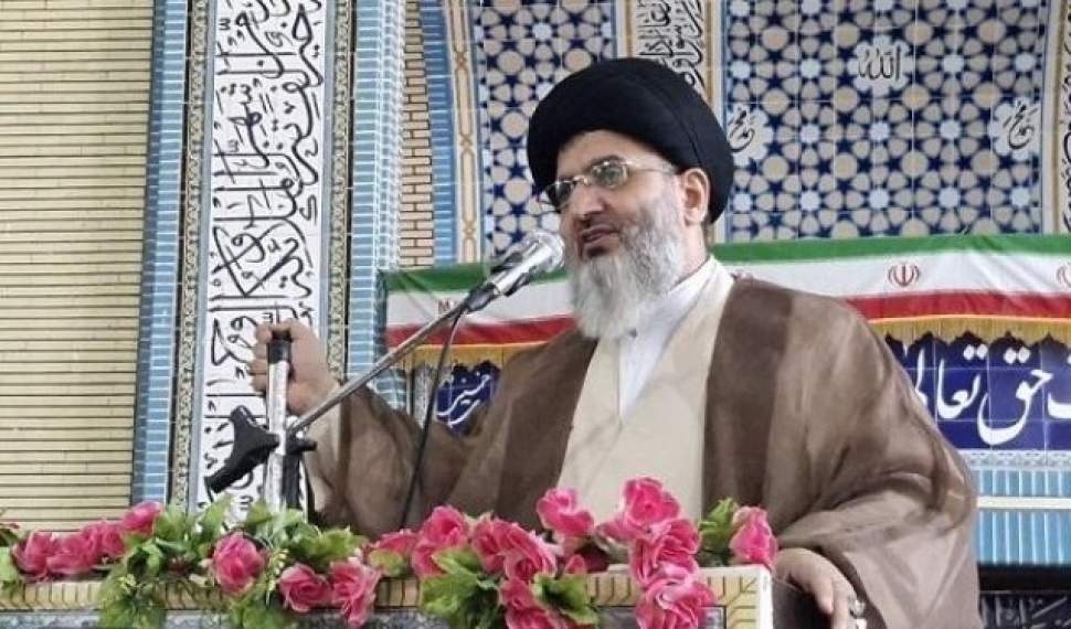 ضرورت ایستادگی در برابر استکبار و انحرافات اجتماعی