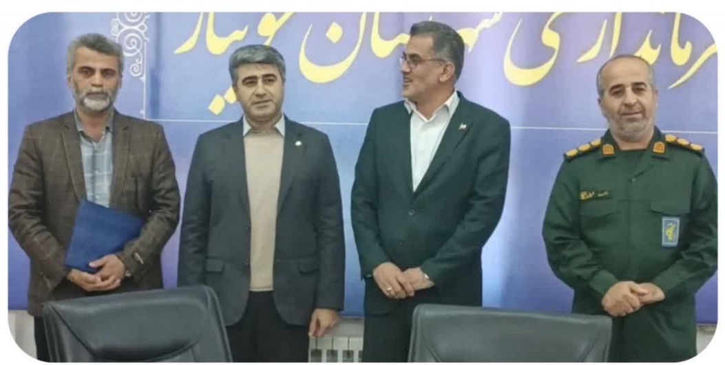 تجلیل از شاعر و نویسنده شهرستانی کتاب تو، در جویبار