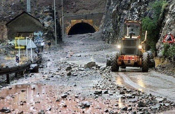 هشدار سیلاب و احتمال ریزش سنگ و رانش زمین