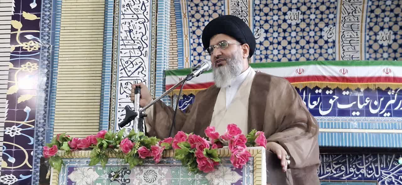 نظام با تکیه بر مردم پایدار می‌ماند