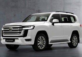 کشف تویوتا لندکروز ۸۰ میلیاردی قاچاق در عباس آباد