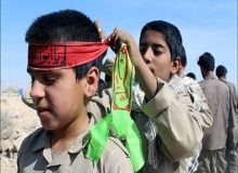 دانش‌آموزان سربازان آینده انقلاب هستند